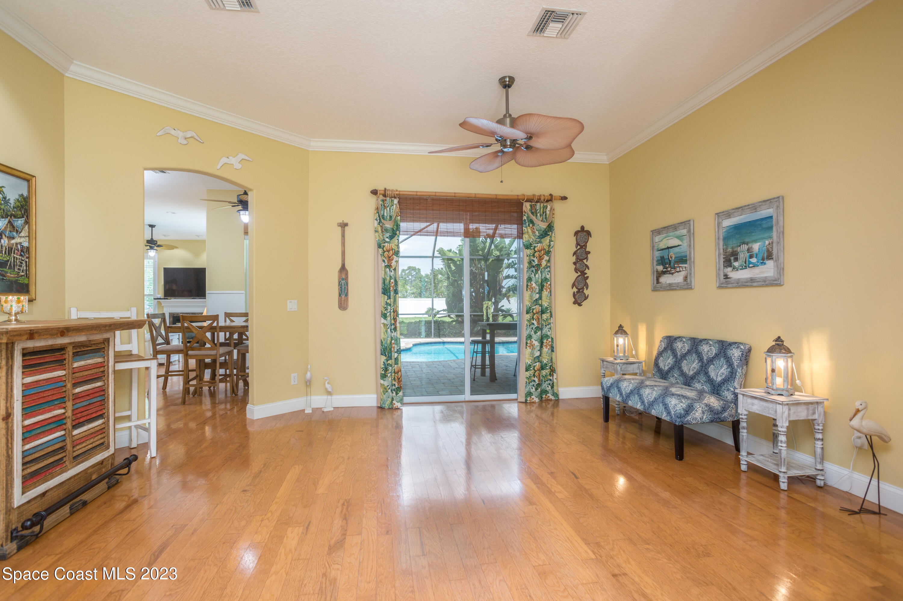 850 Maple Ridge Drive