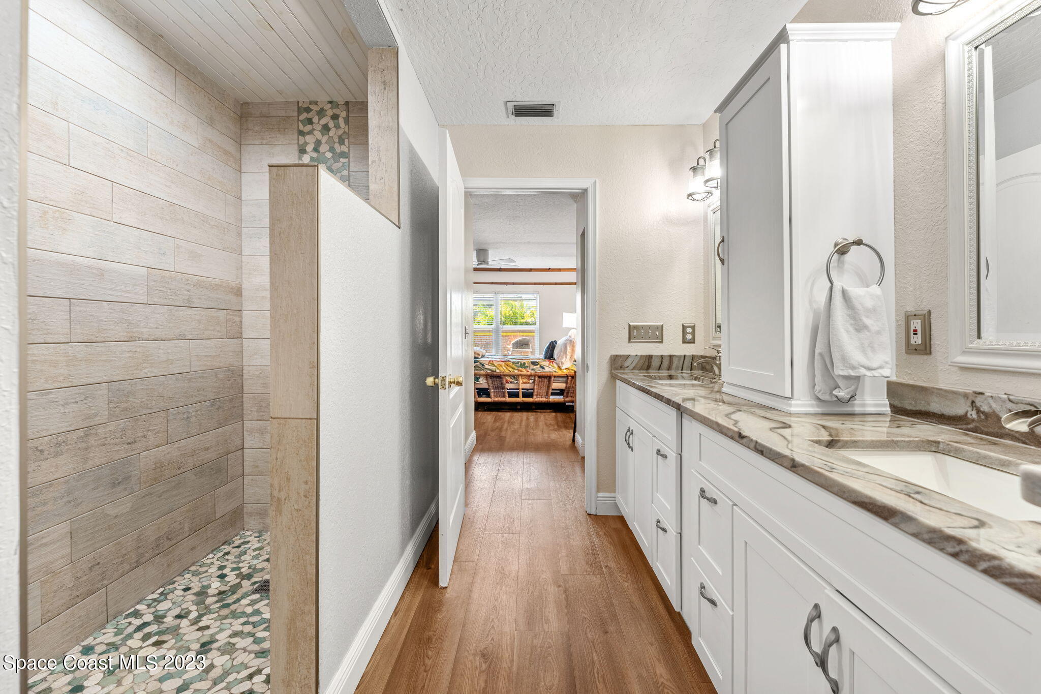 75 Coral Sea Way, 11