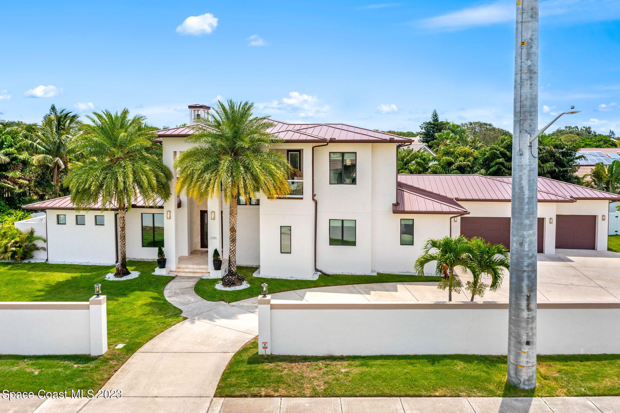 2355 N Riverside Drive