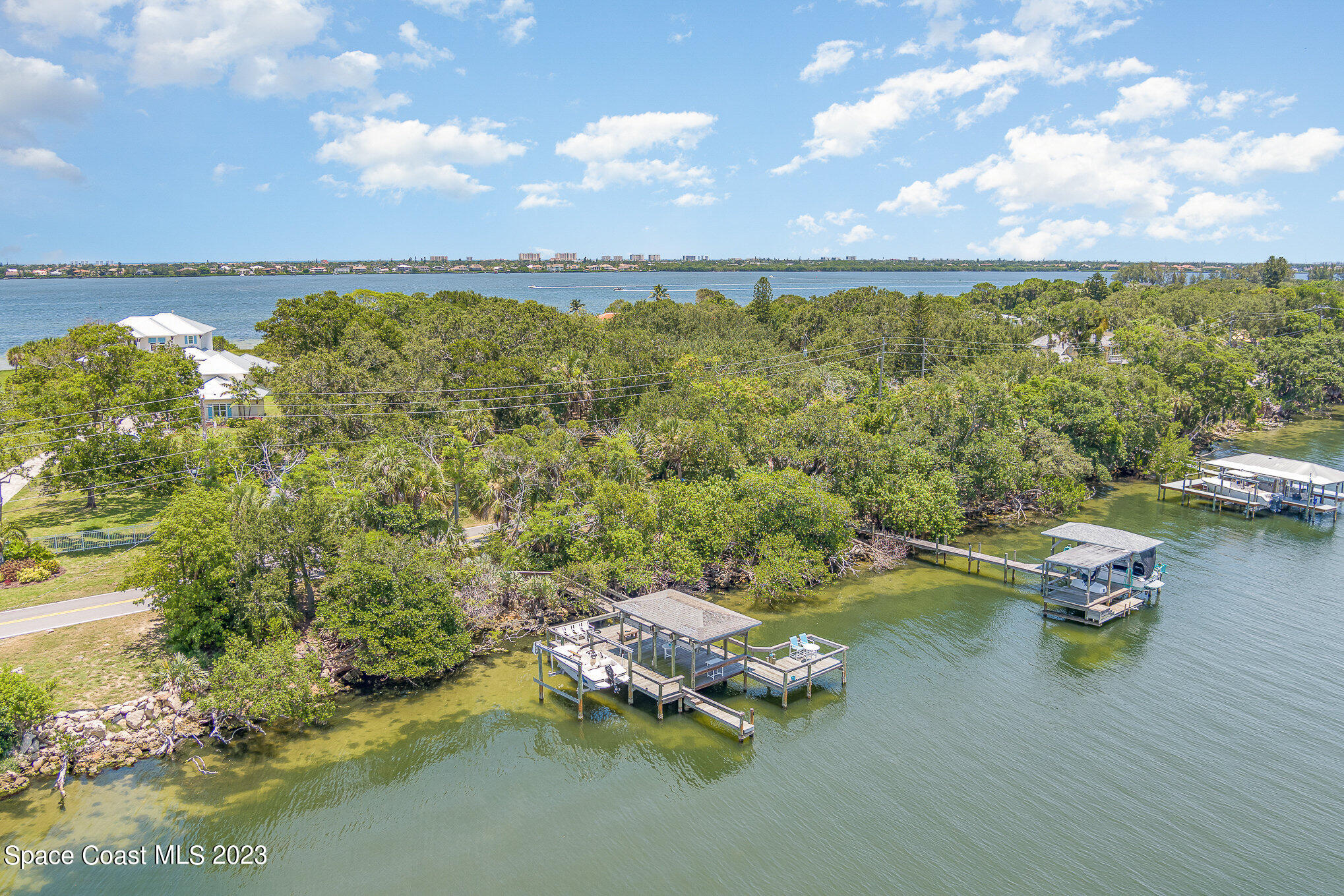 9320 S Tropical Trail