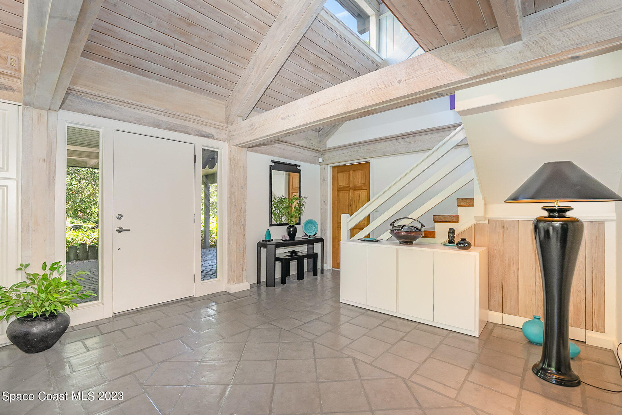 9320 S Tropical Trail