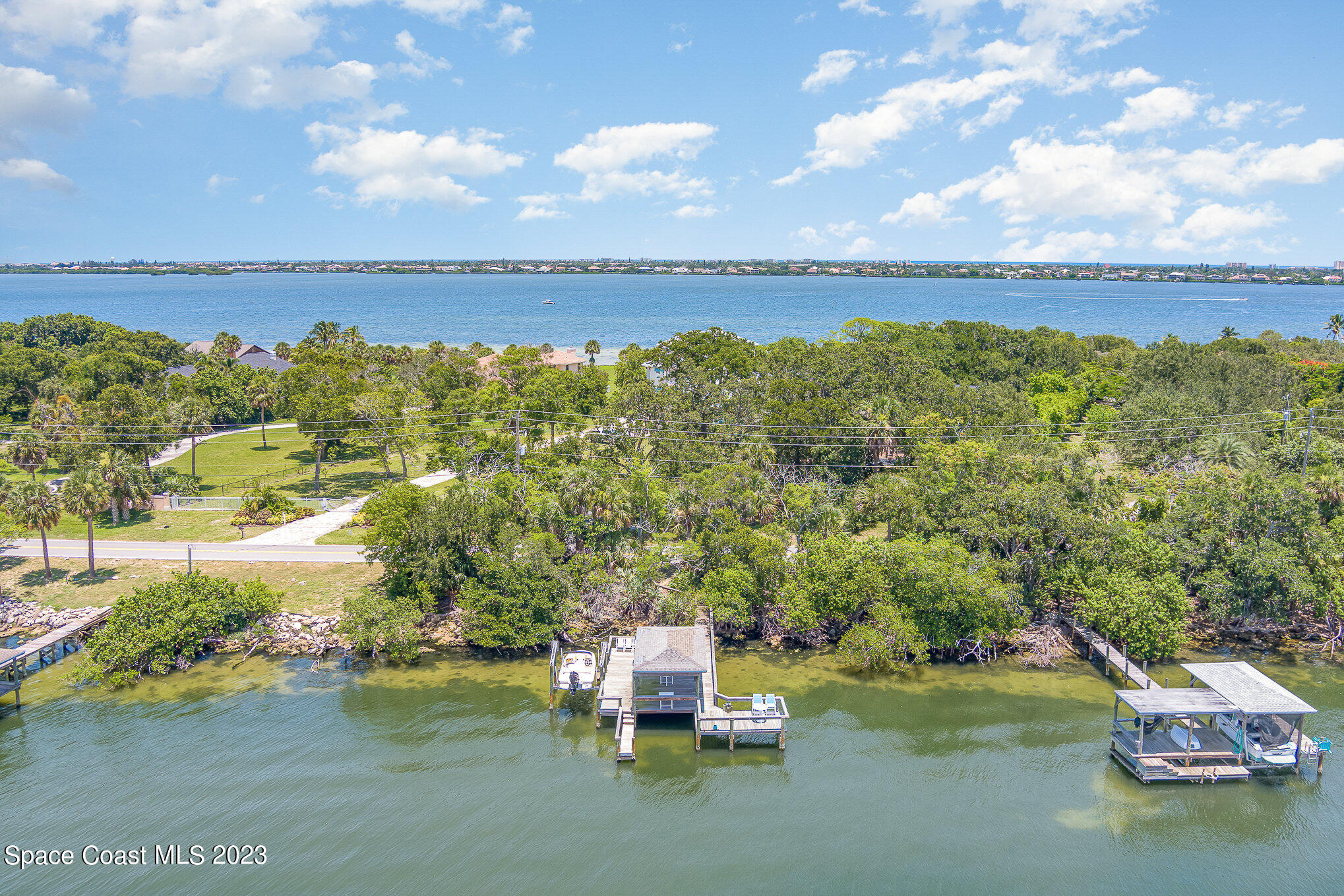 9320 S Tropical Trail
