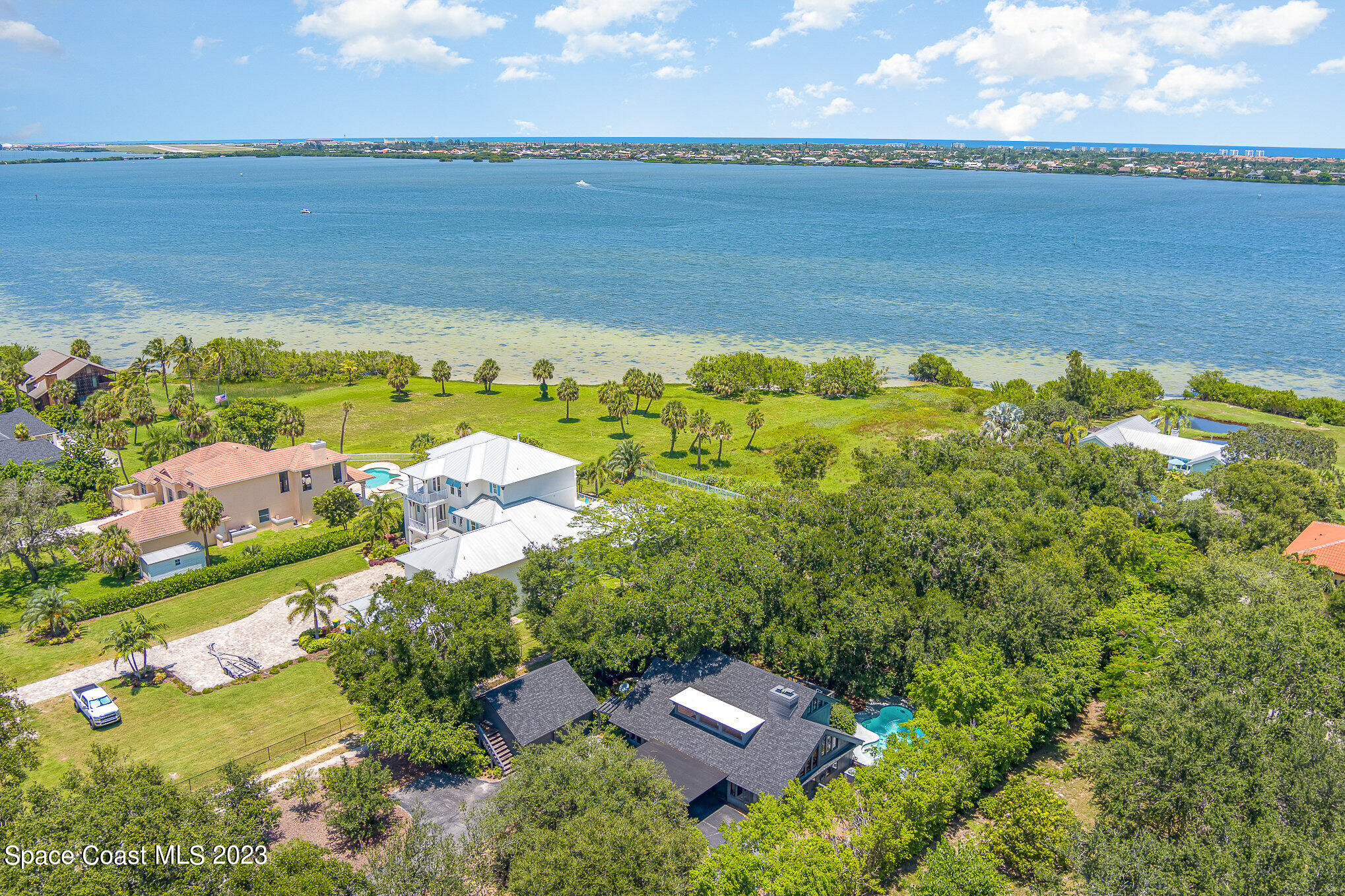 9320 S Tropical Trail