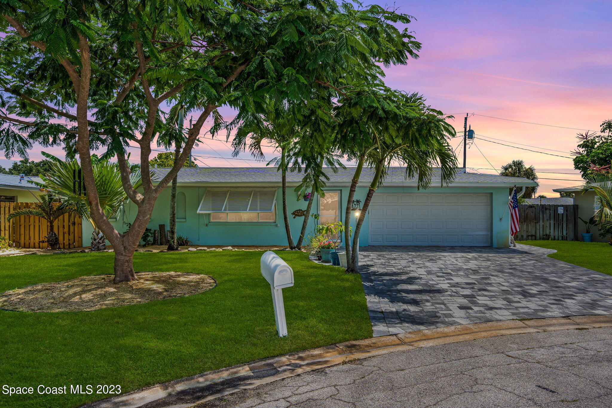 473 Royal Palm Court