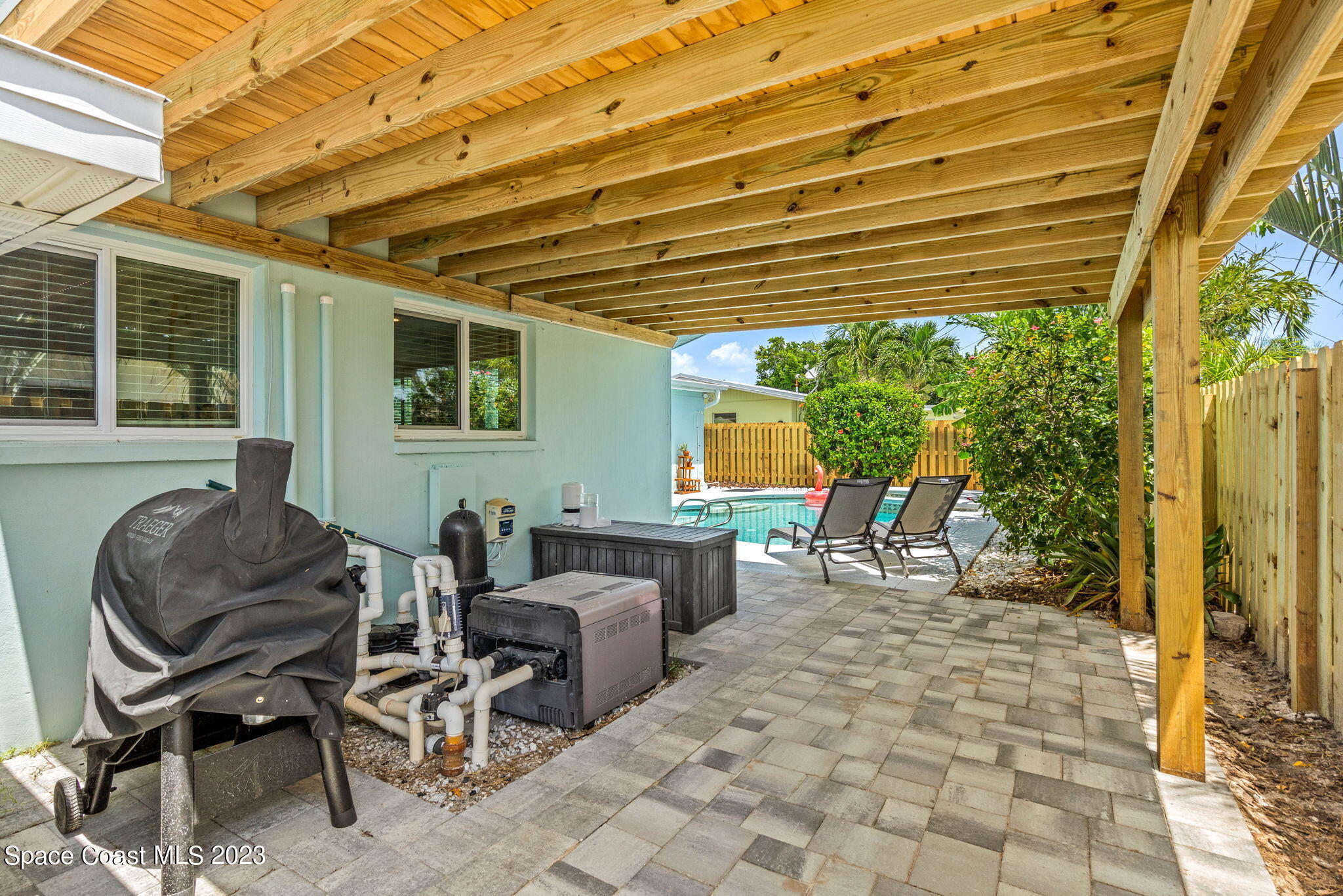 473 Royal Palm Court