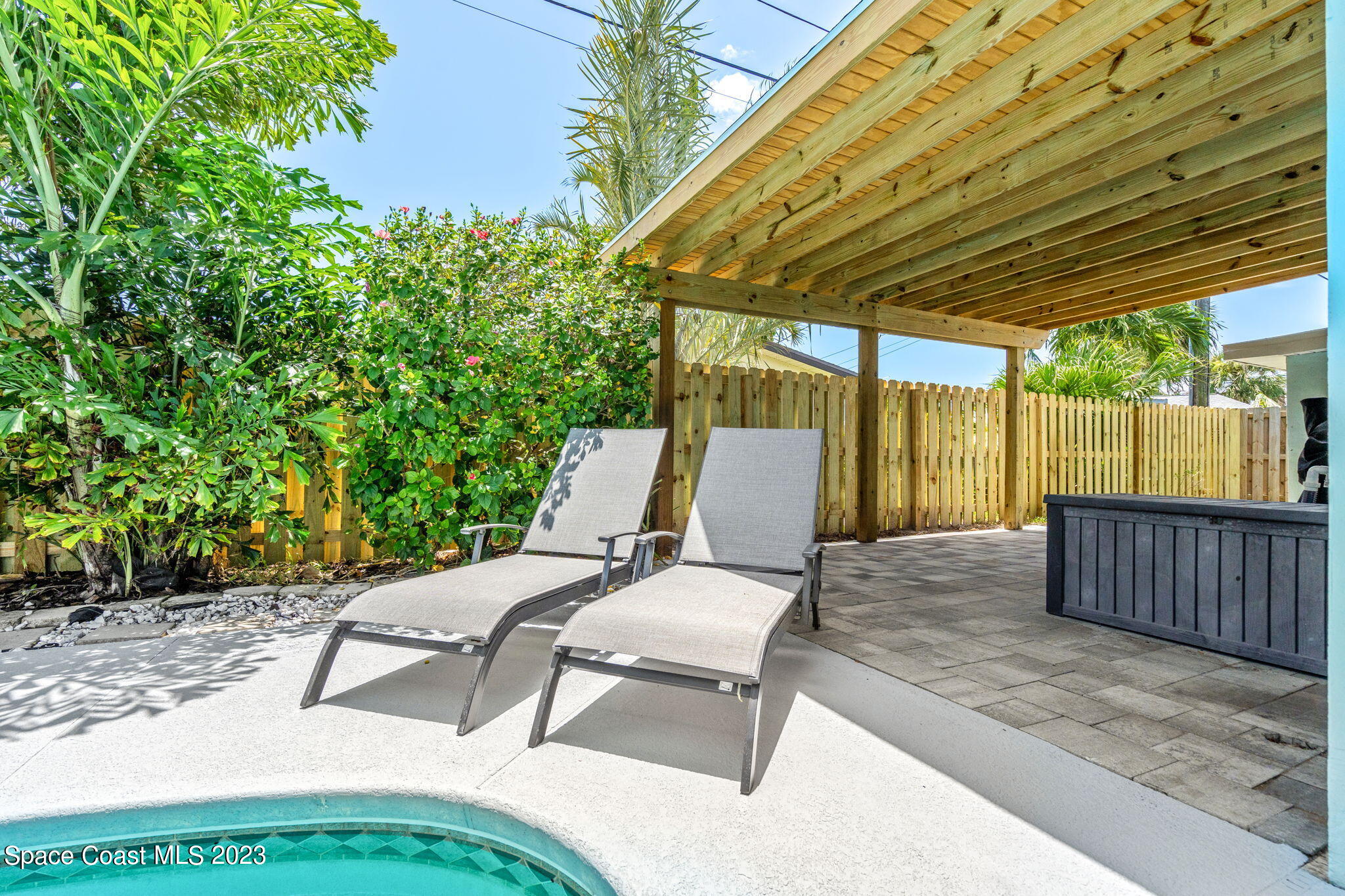 473 Royal Palm Court