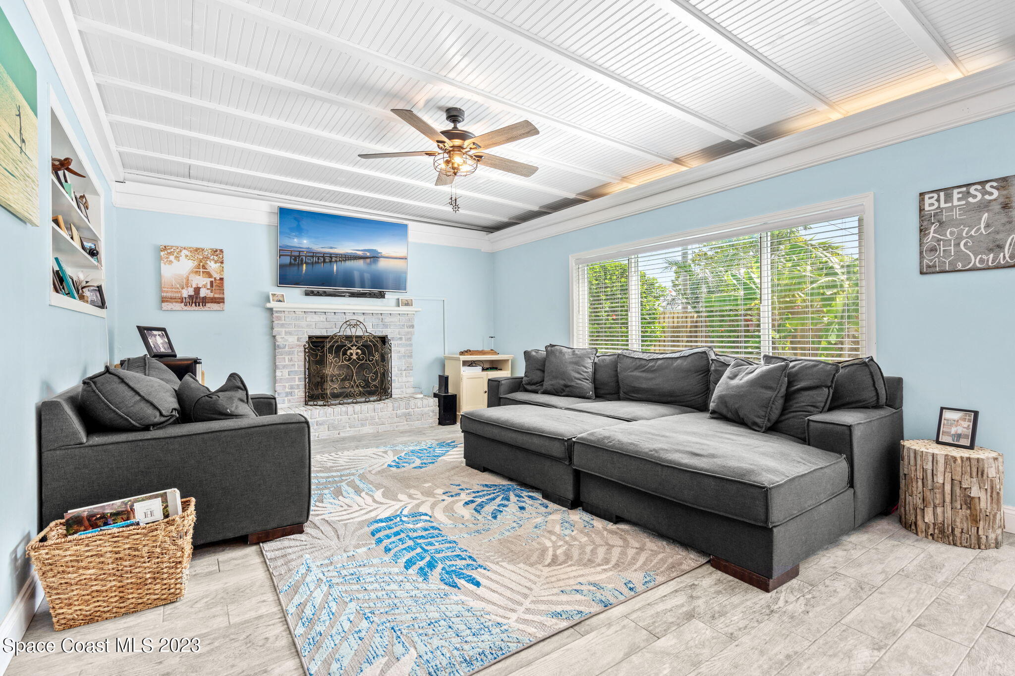 473 Royal Palm Court