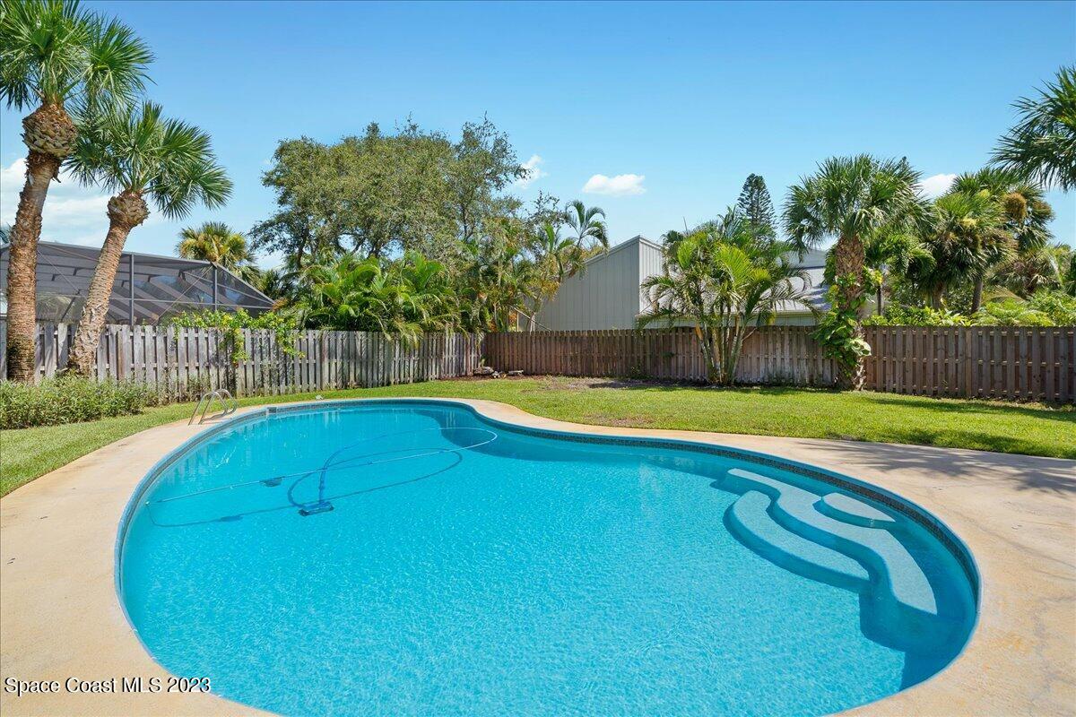 591 Spindle Palm Drive