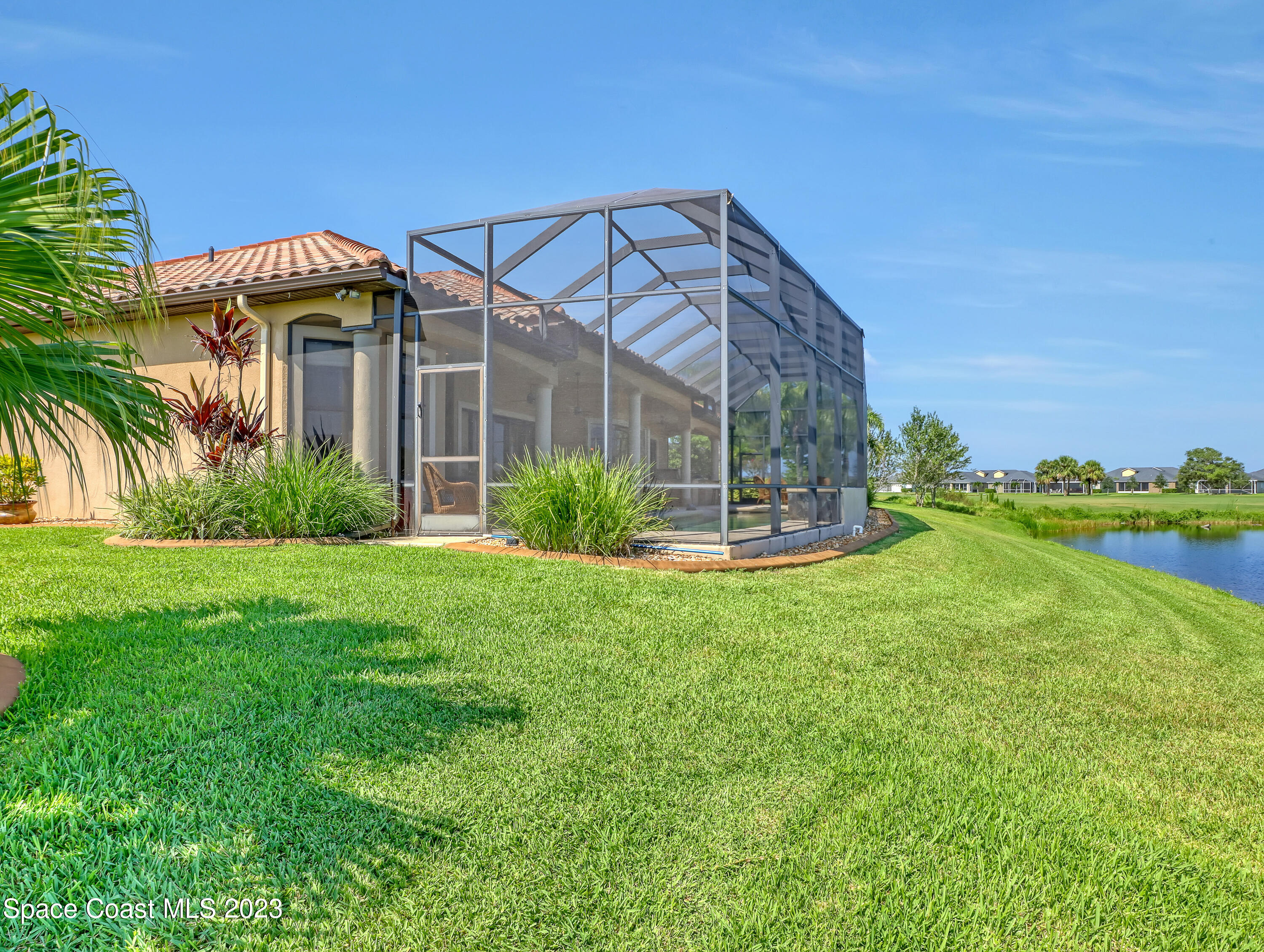 3032 Sallisbury Court