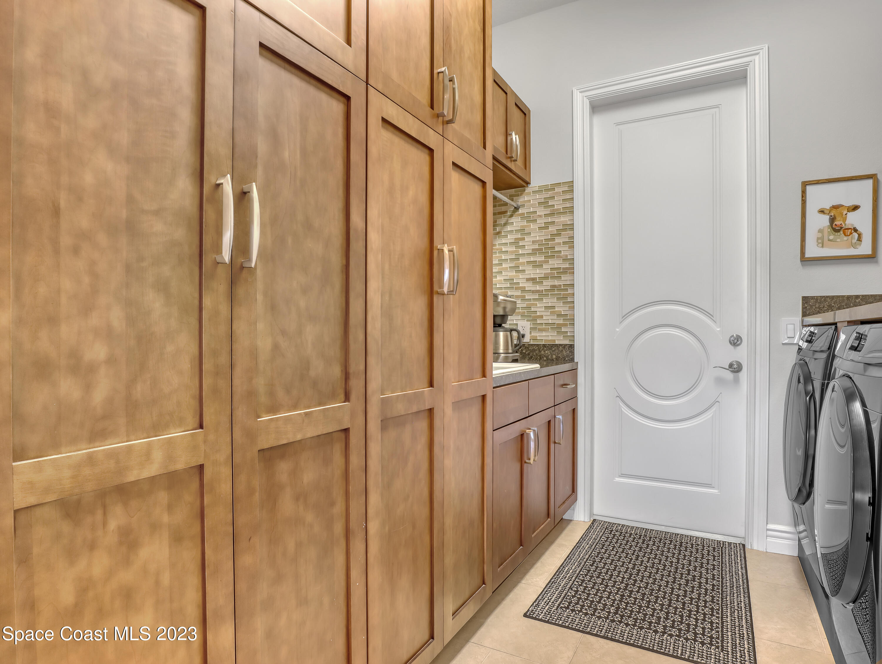 3032 Sallisbury Court