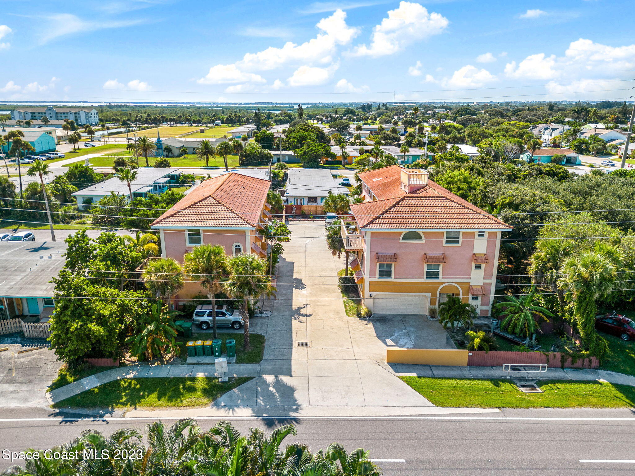 428 S Orlando Avenue, 1