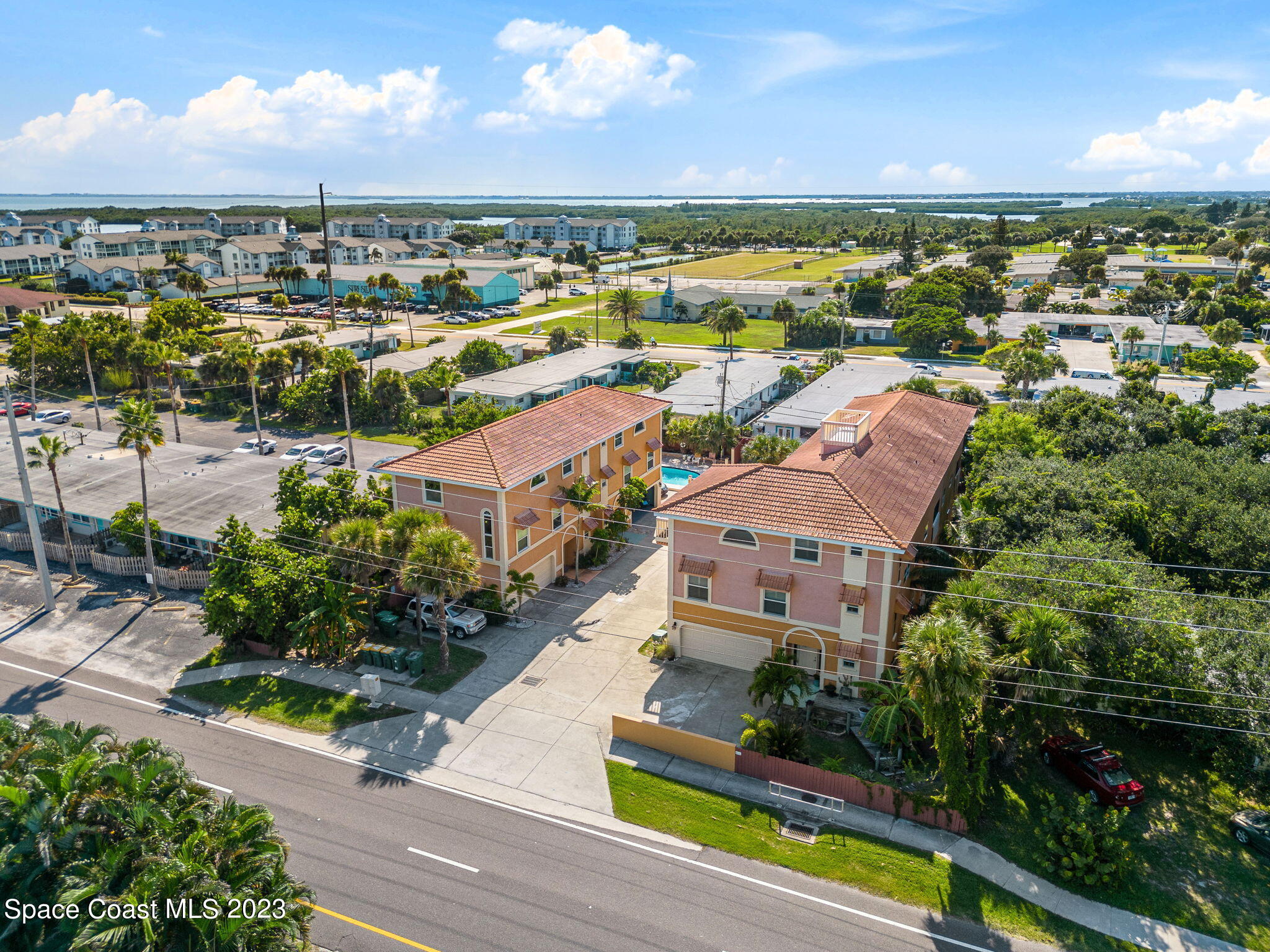 428 S Orlando Avenue, 1