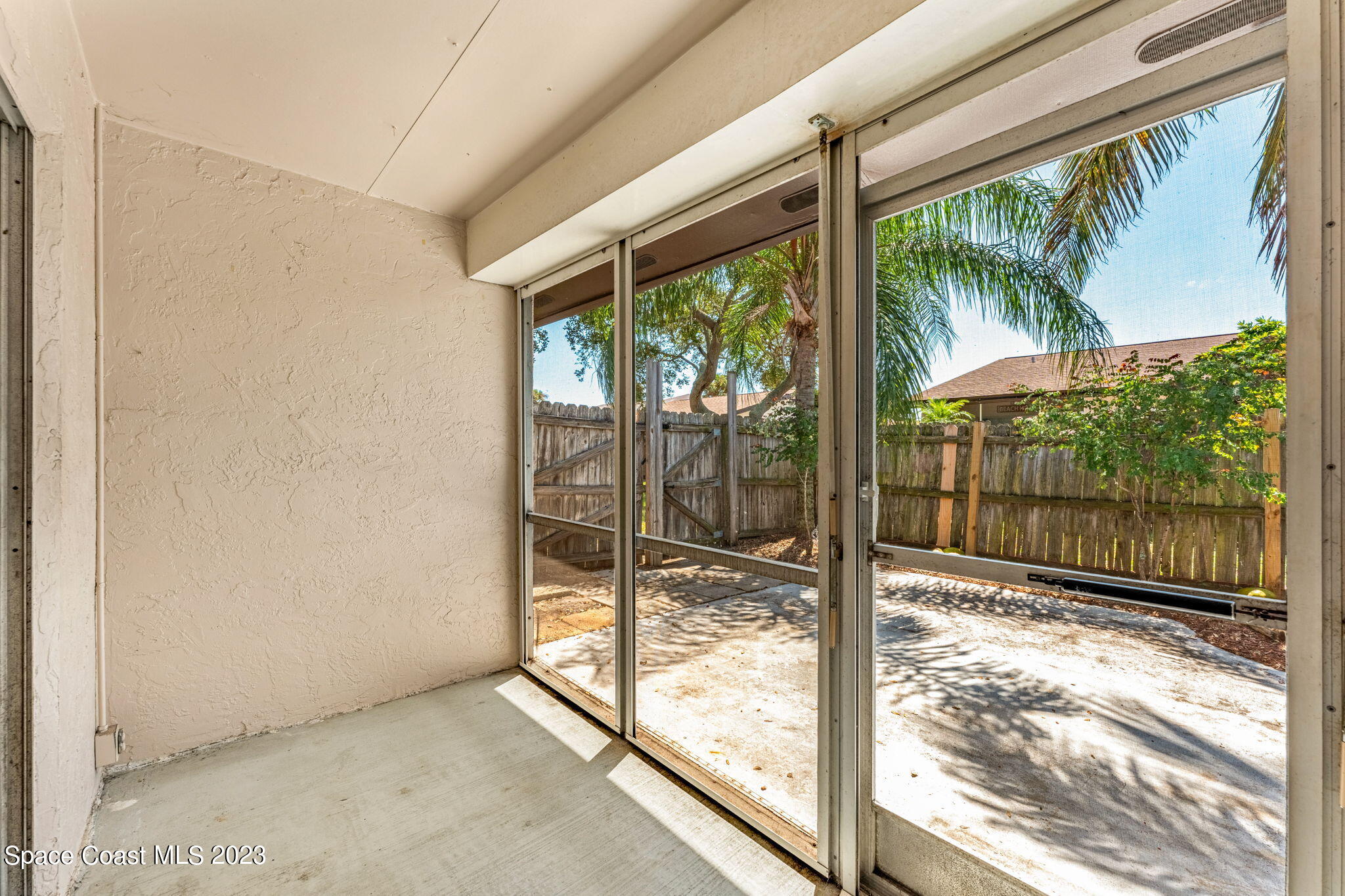 1127 Ashley Avenue