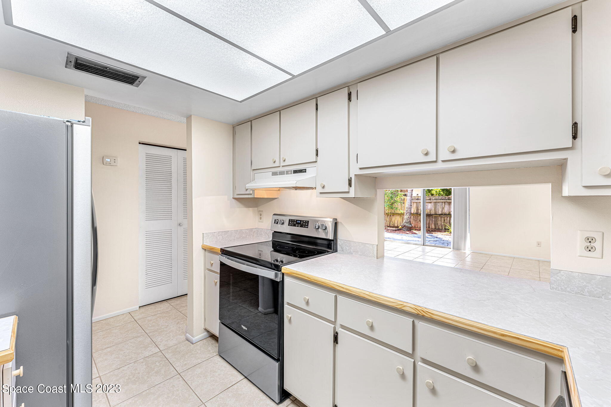 1127 Ashley Avenue