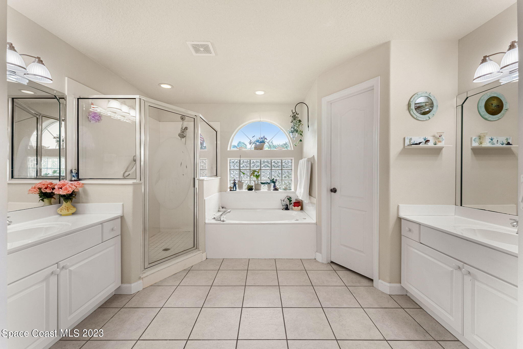 3718 Sunward Drive