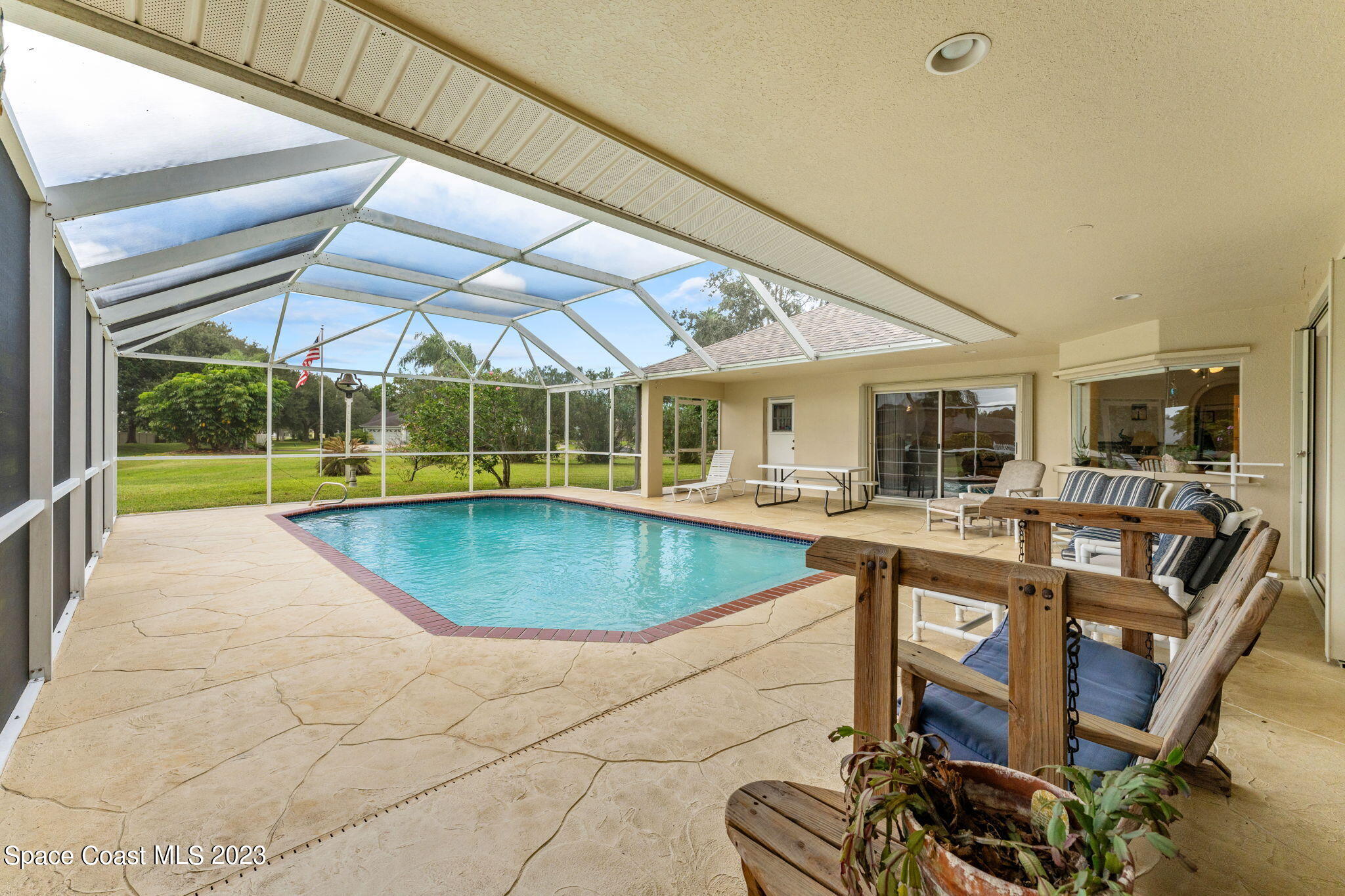 3718 Sunward Drive