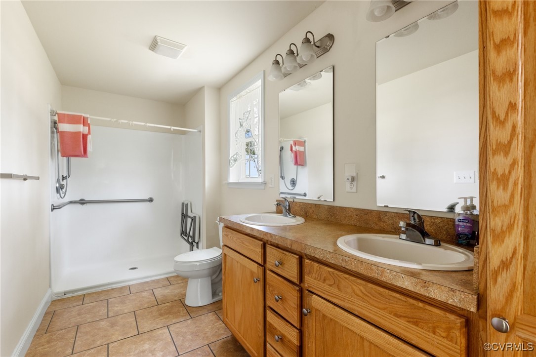 3899 Howell Rd