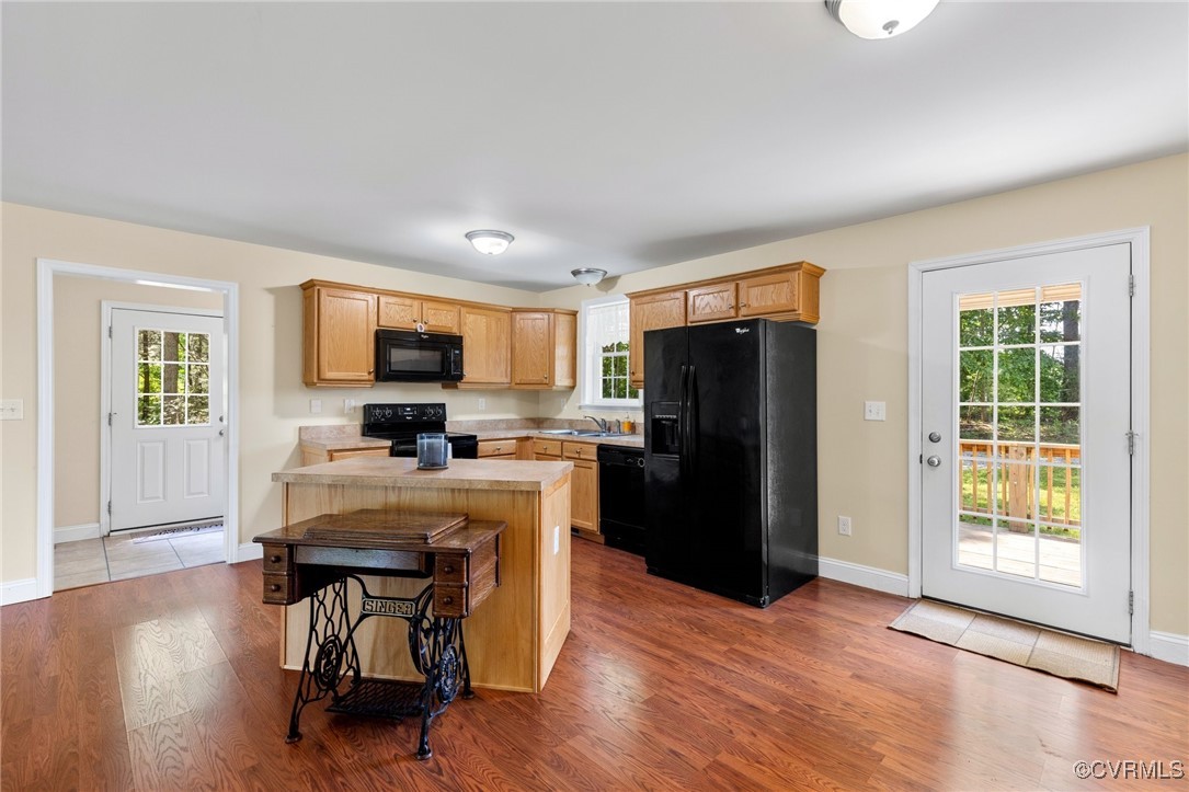 3899 Howell Rd