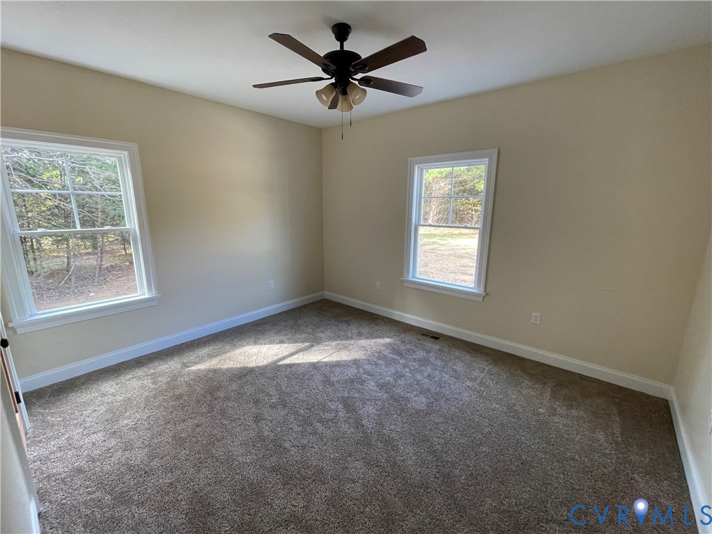 2948 Pineview Dr