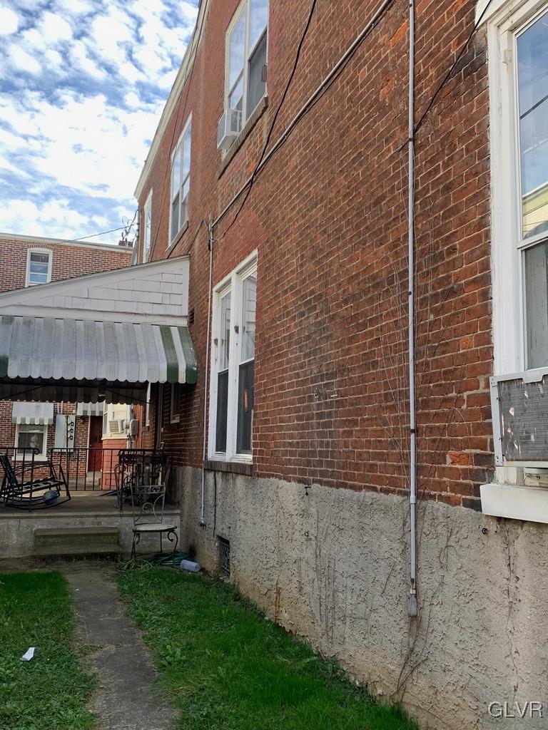 1130 Linden Street