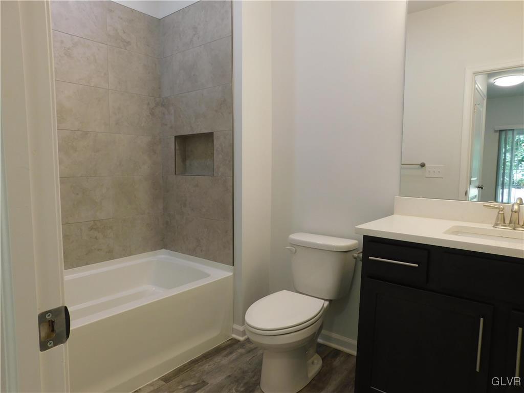 2321 Linford Street 104