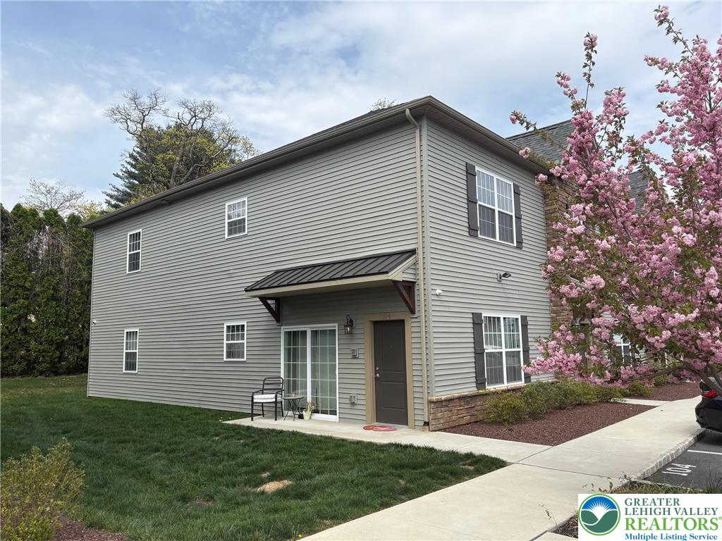 2321 Linford Street 104