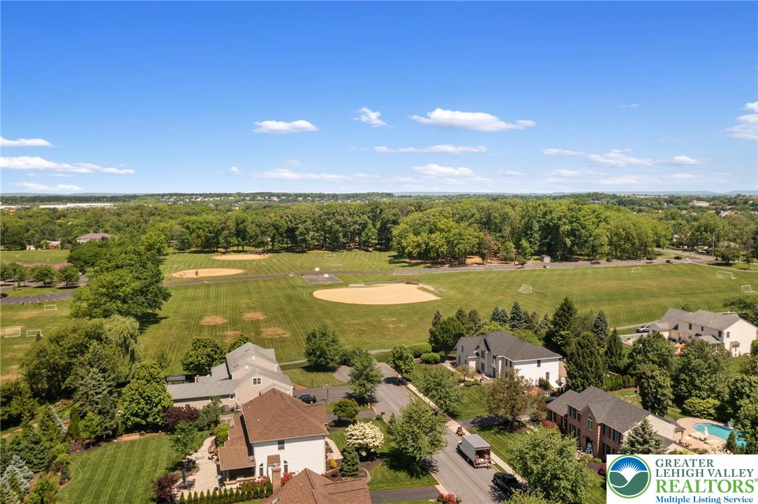 168 Forsythia Lane