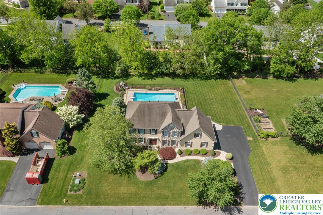 168 Forsythia Lane