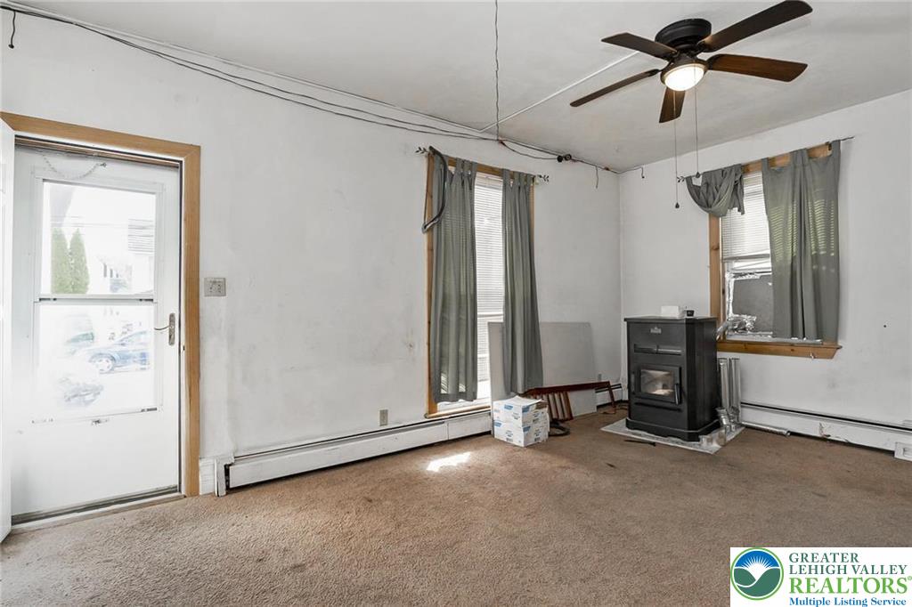 4109 Main Street