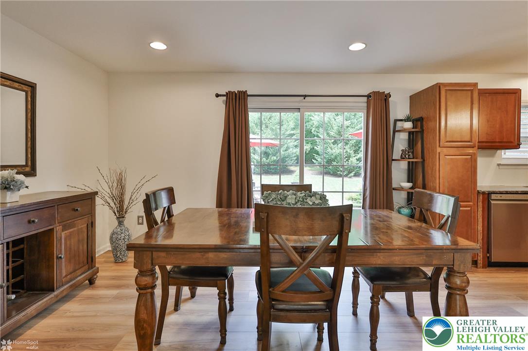 5502 Tanglewood Lane