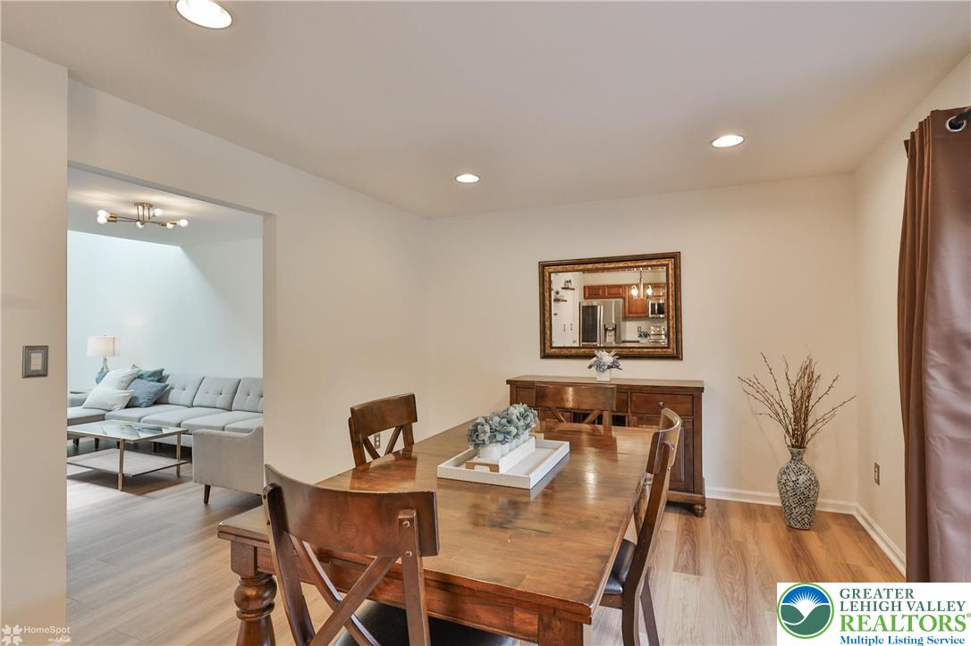 5502 Tanglewood Lane