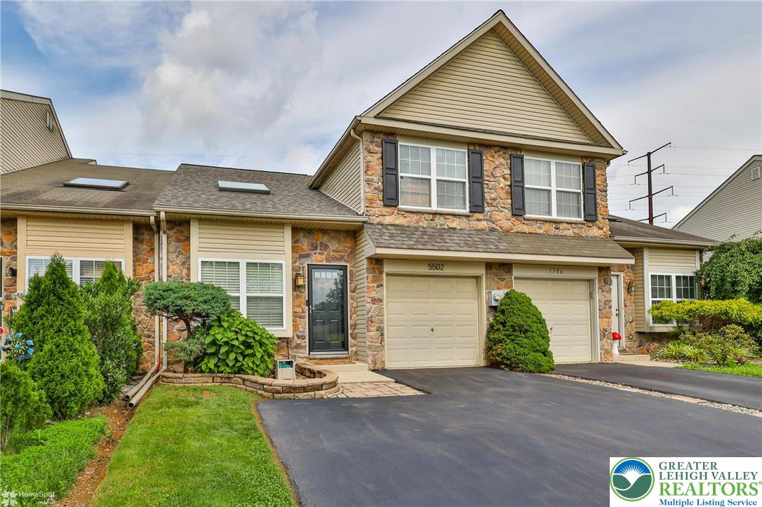 5502 Tanglewood Lane