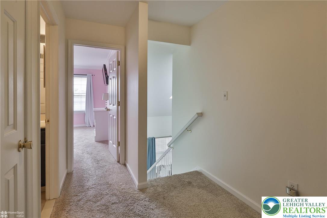 5502 Tanglewood Lane