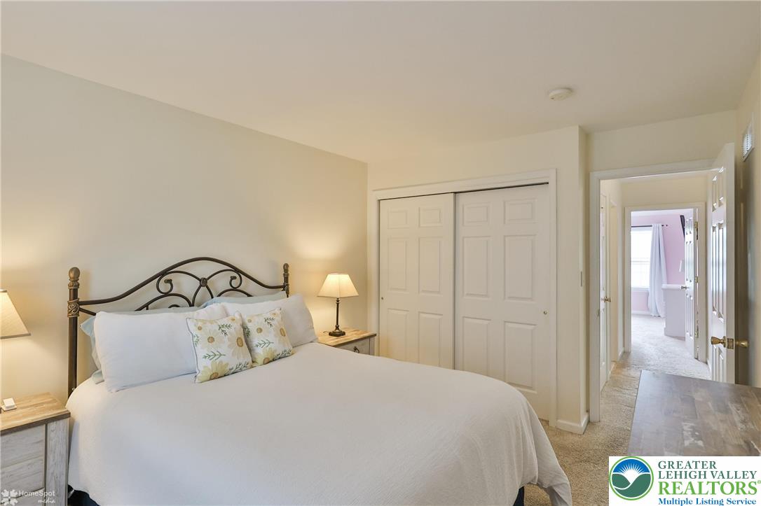 5502 Tanglewood Lane