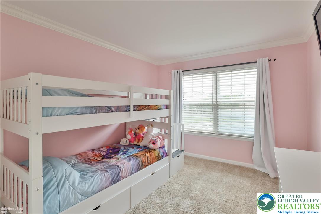 5502 Tanglewood Lane