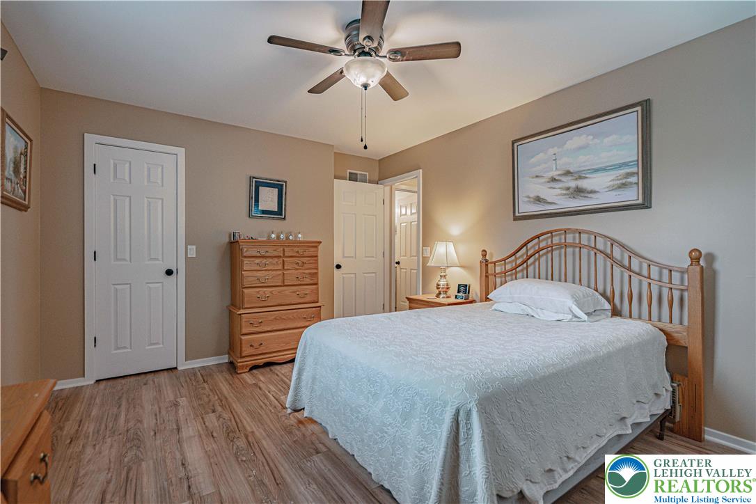 4943 Shawnee Court