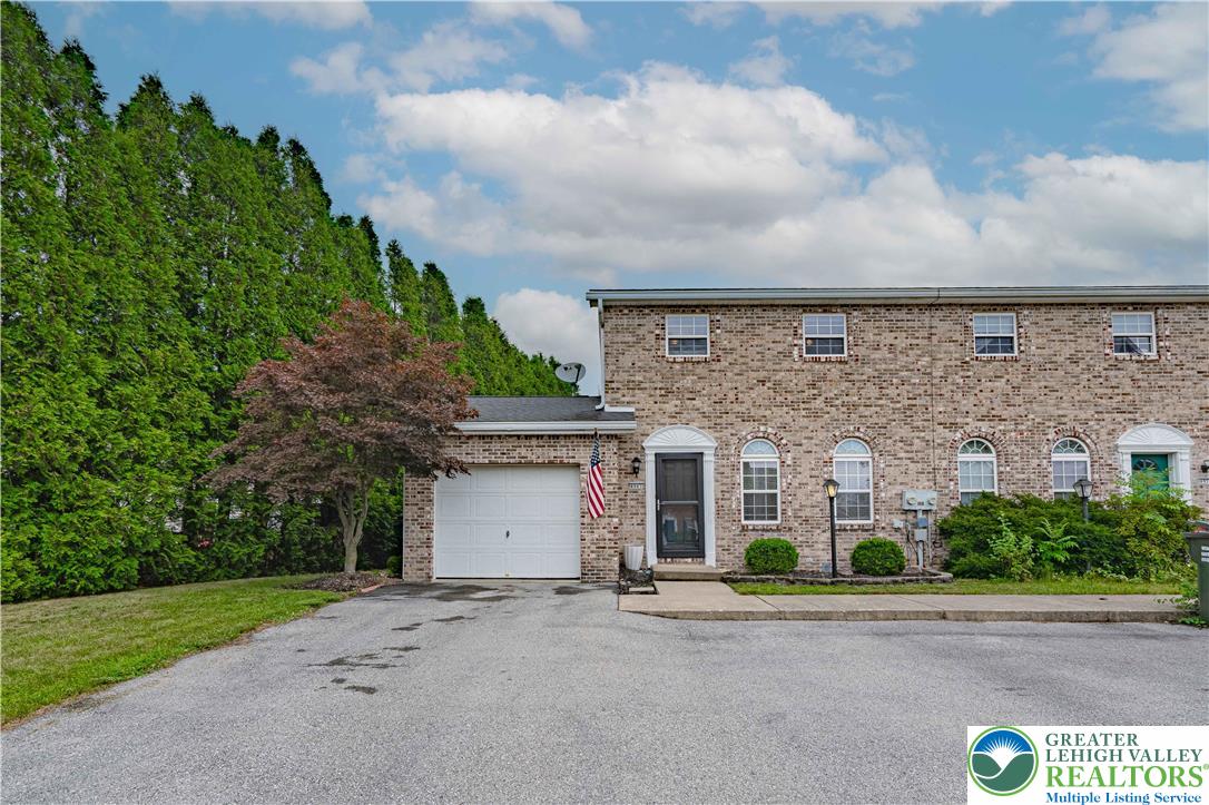 4943 Shawnee Court