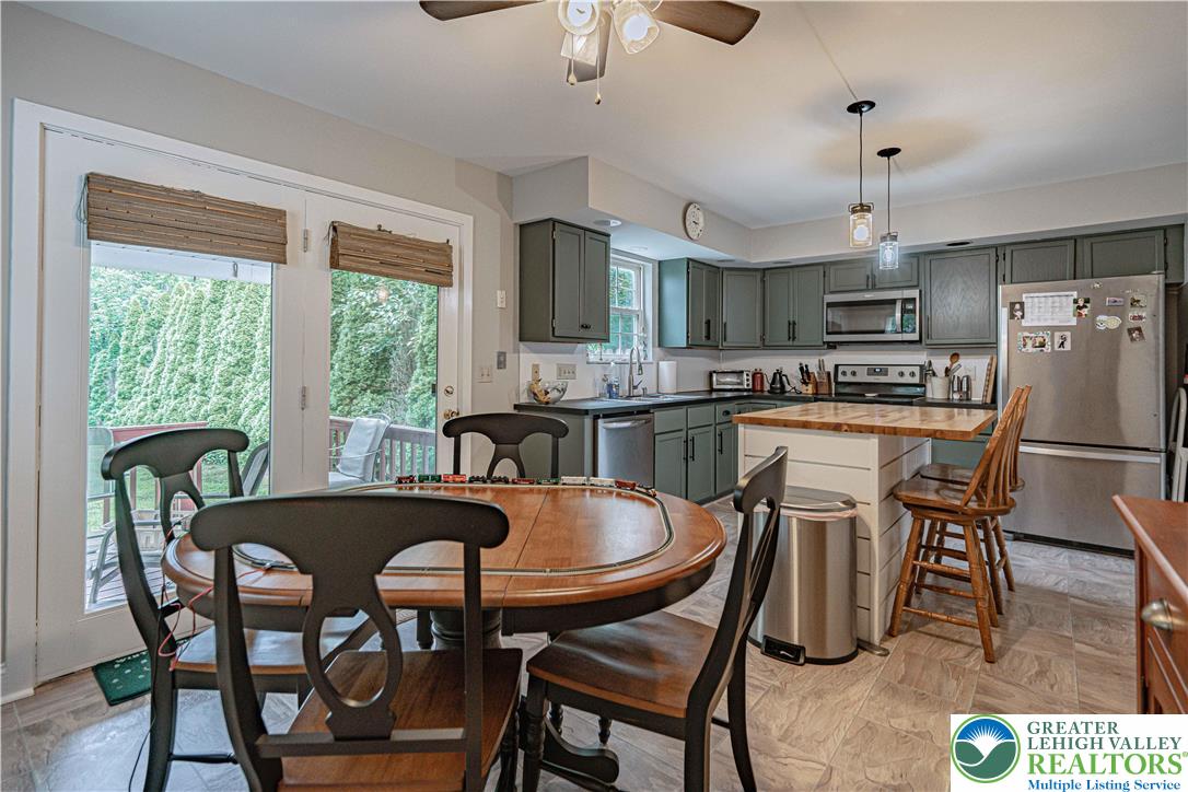 4943 Shawnee Court