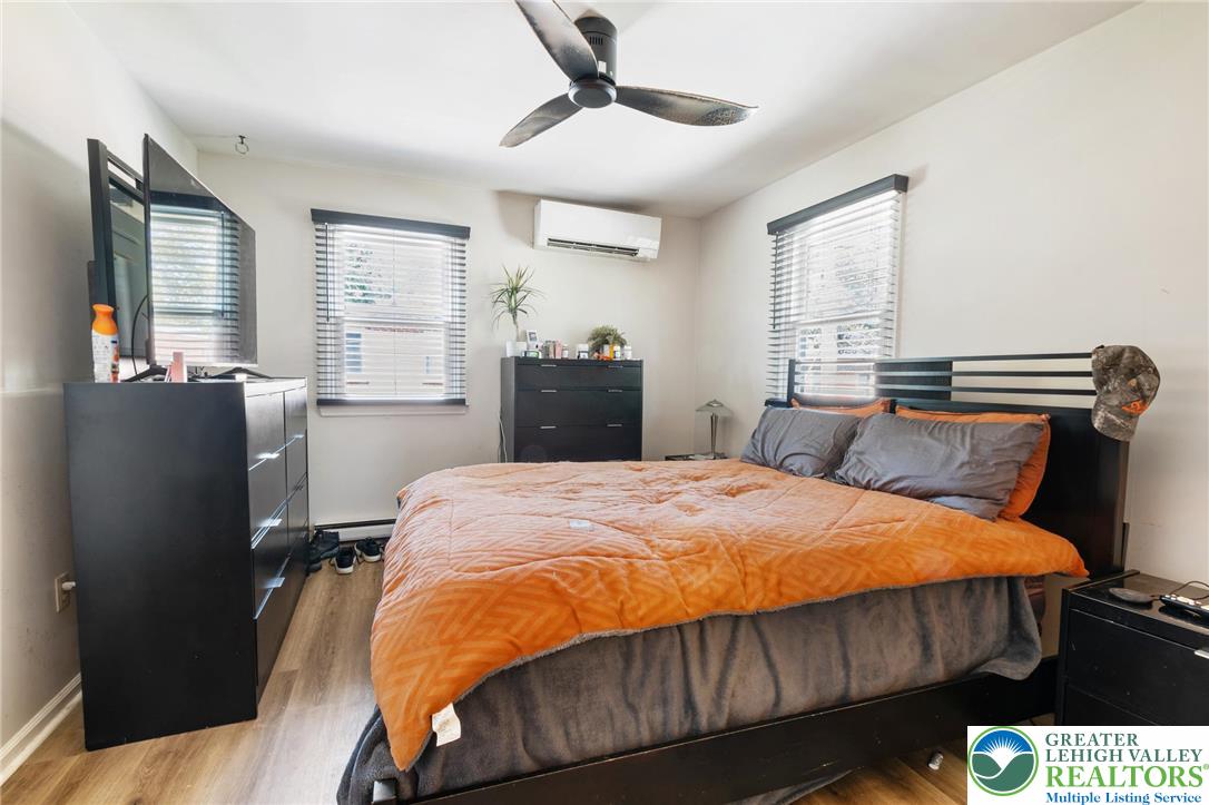 2133 West Gordon Street