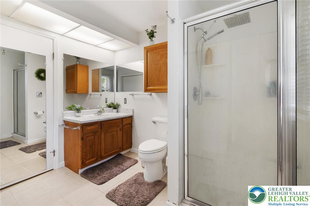 2133 West Gordon Street