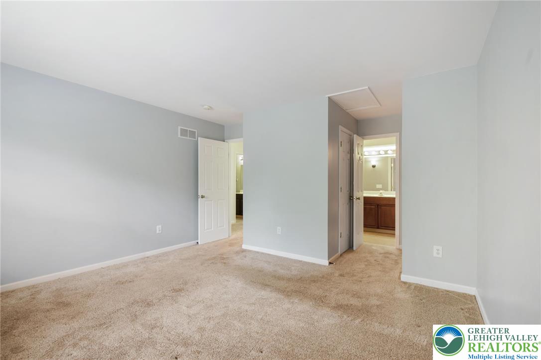 5502 Tanglewood Lane