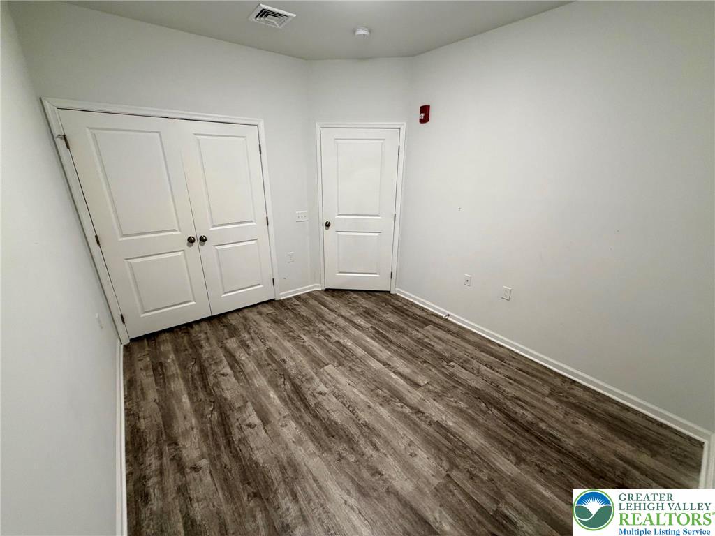 2321 Linford Place 102