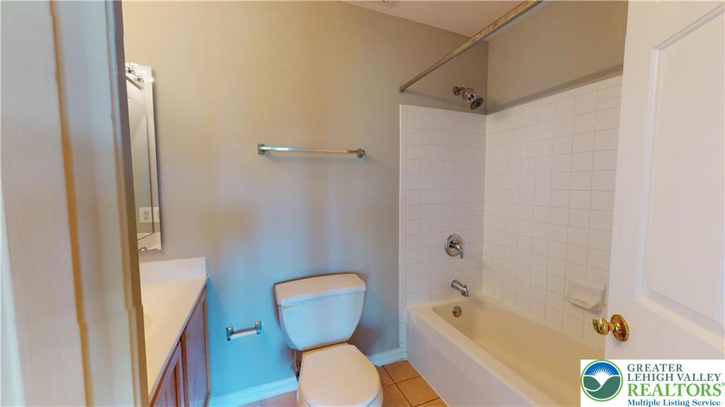 4602 Jasmine Drive