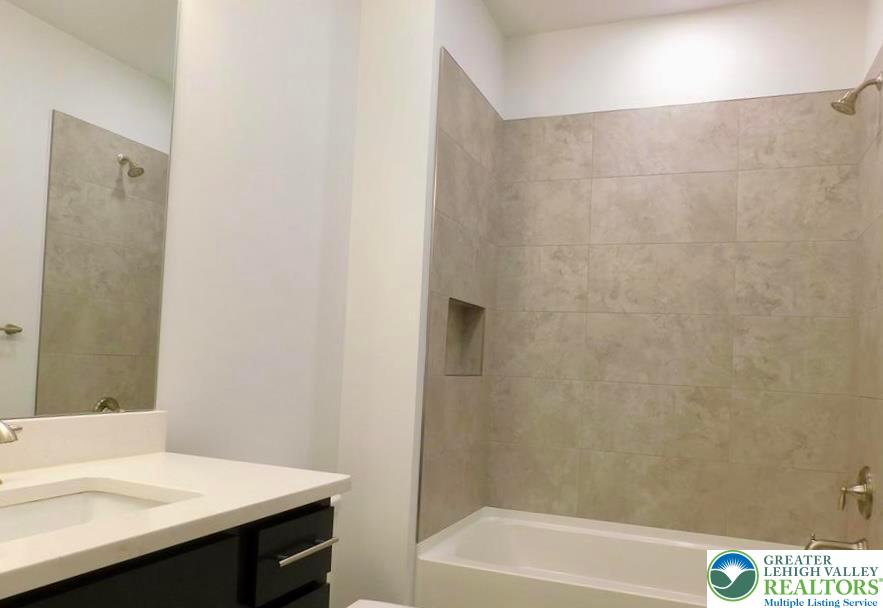 2321 Linford Place 102