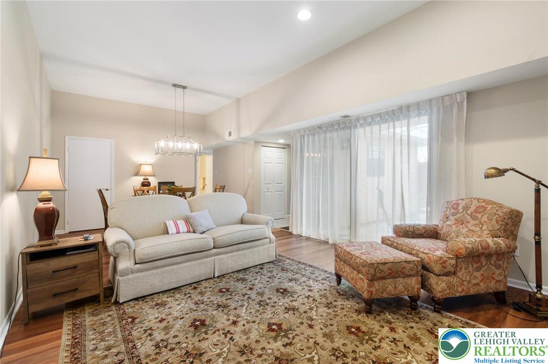 2869 Whitemarsh Place