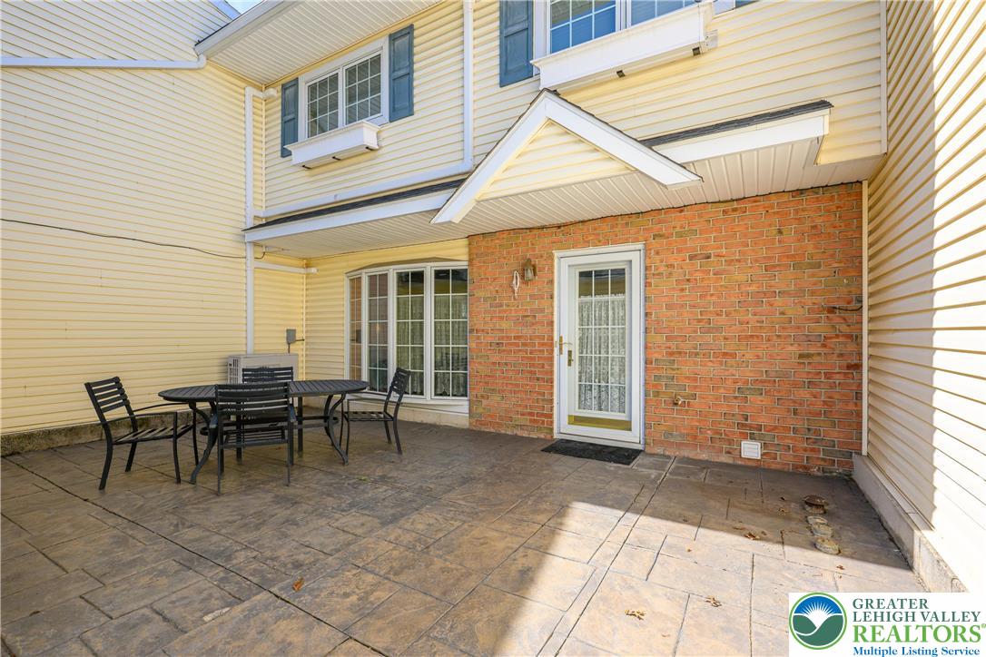 28 Stonewood Place