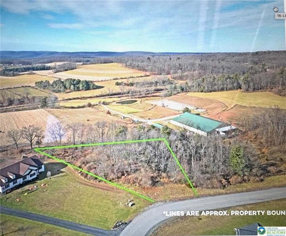16 Ricks Road