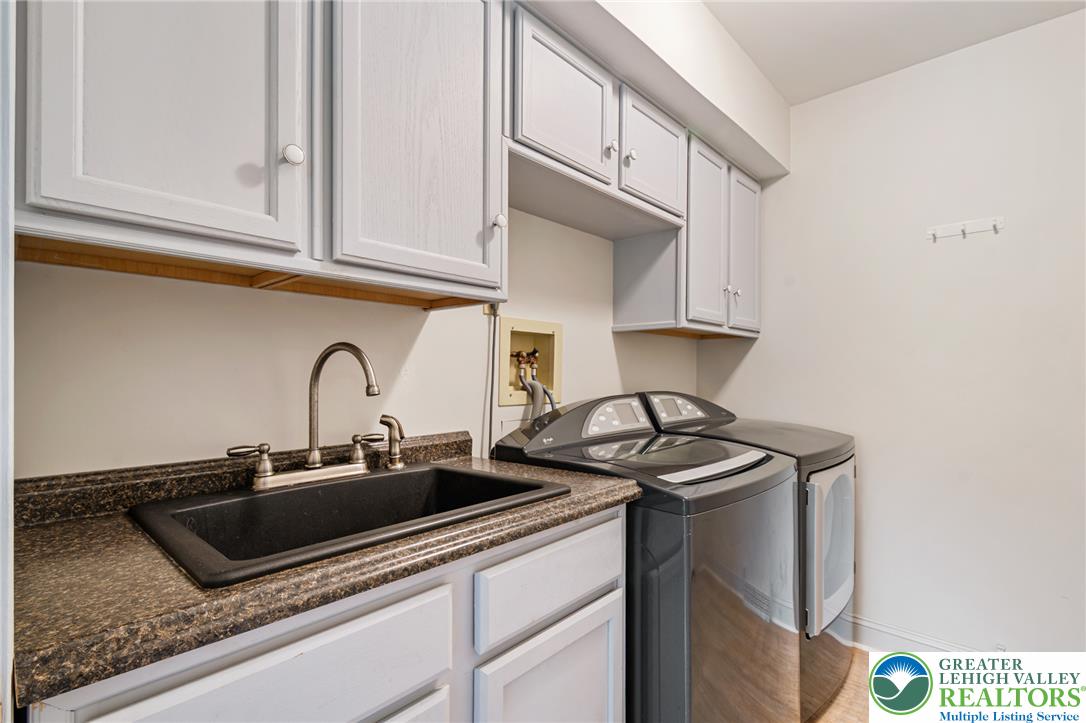 2011 Wooded Ridge Circle