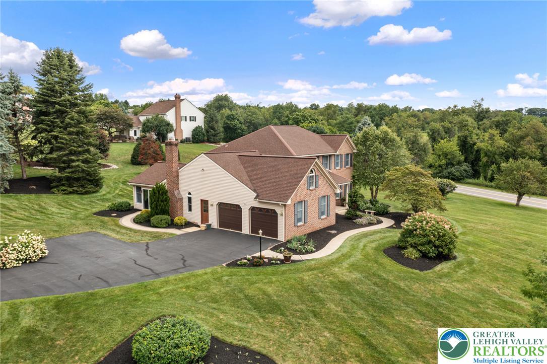 2011 Wooded Ridge Circle