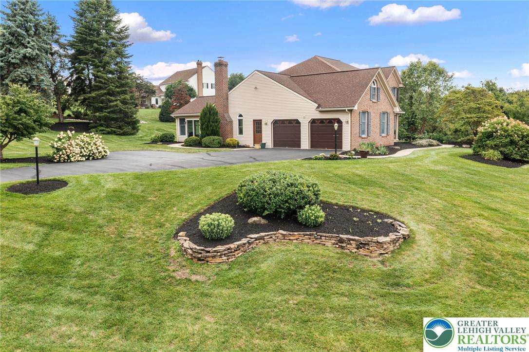 2011 Wooded Ridge Circle